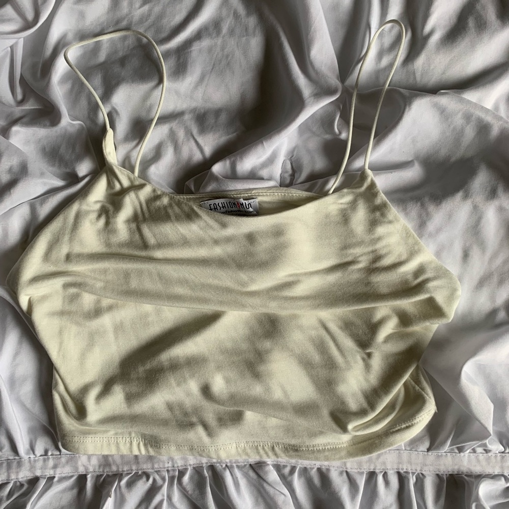 Fashion nova crop